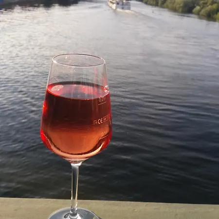 Rotes Ross فندق كيتسينغن